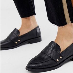 London rebel flat loafers